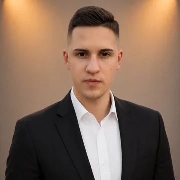 Даниил Семин